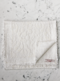 White Lace | Table Runner
